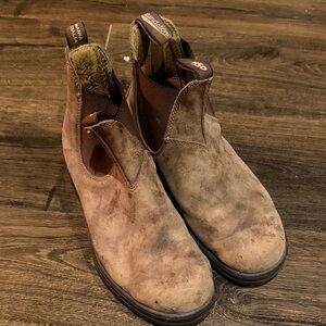 Blundstone Men's Distressed Brown Boots